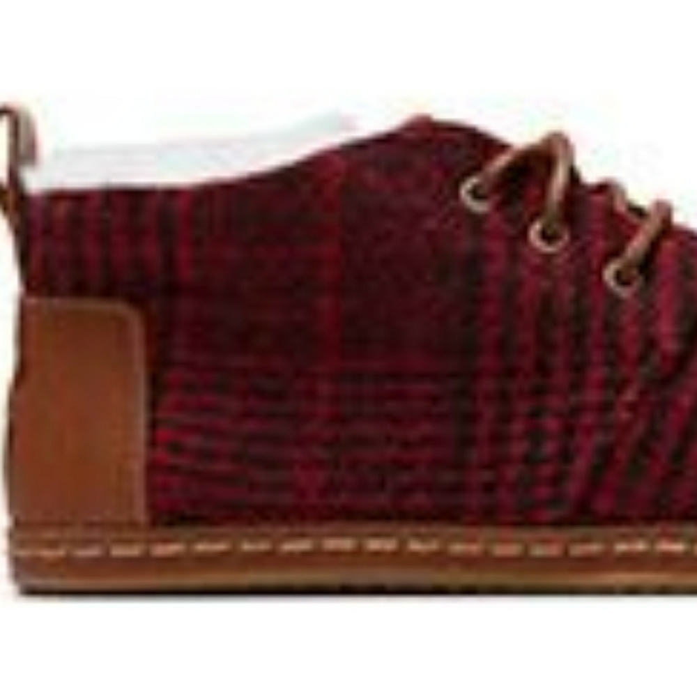 BRAND NEW TOMS shoes